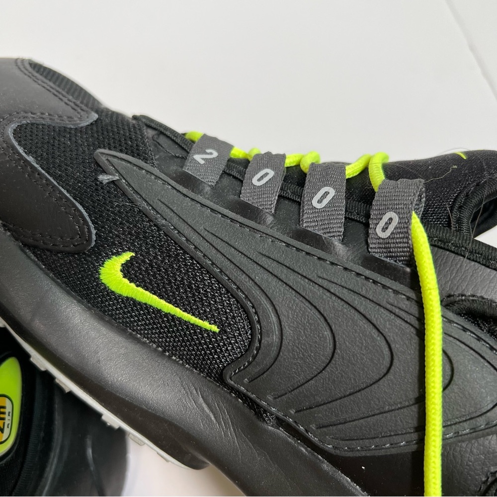 Nike Zoom 2000 2K Volt Green and Black Chunky Sneakers - Picture 4 of 8
